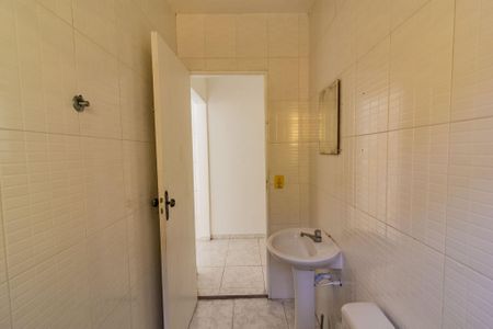 Banheiro de casa para alugar com 1 quarto, 37m² em Vila Santana, São Paulo