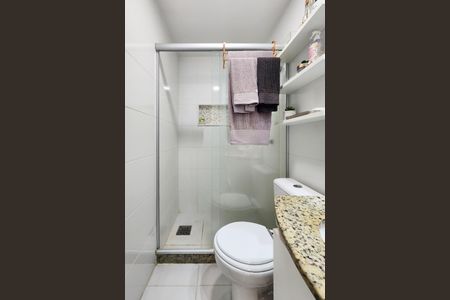 Apartamento à venda com 53m², 2 quartos e 1 vagaBanheiro Social 