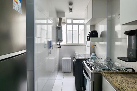Apartamento à venda com 53m², 2 quartos e 1 vagaCozinha 