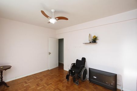 Apartamento à venda com 116m², 3 quartos e 1 vagaQuarto 2
