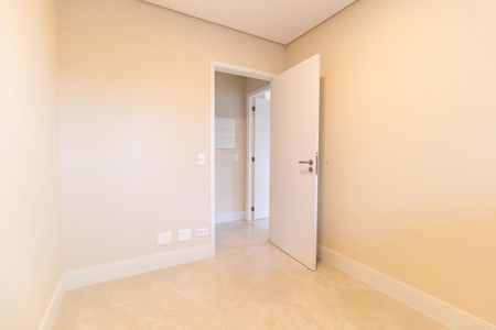 Quarto 1 de apartamento para alugar com 2 quartos, 79m² em Juvevê, Curitiba