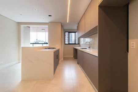 Apartamento para alugar com 79m², 2 quartos e 2 vagasCozinha e Área de Serviço