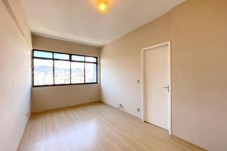 Sala de apartamento para alugar com 2 quartos, 70m² em Centro, Belo Horizonte