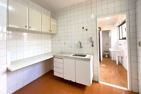 Apartamento para alugar com 70m², 2 quartos e 1 vagaCozinha
