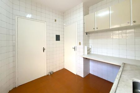 Apartamento para alugar com 70m², 2 quartos e 1 vagaCozinha