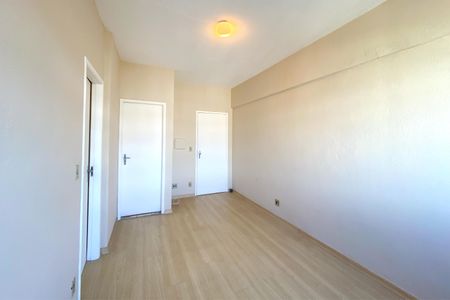 Apartamento para alugar com 70m², 2 quartos e 1 vagaSala