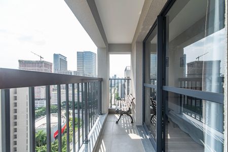 Varanda de kitnet/studio à venda com 1 quarto, 24m² em Vila Cordeiro, São Paulo