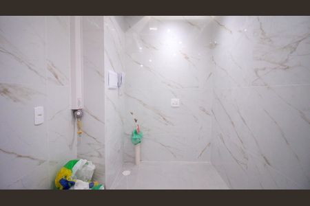 Sala/Cozinha de apartamento para alugar com 2 quartos, 33m² em Parque São Lourenço, São Paulo