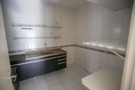 Casa de condomínio à venda com 106m², 3 quartos e 1 vagaCozinha