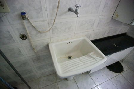 Casa de condomínio à venda com 106m², 3 quartos e 1 vagaÁrea de Serviço