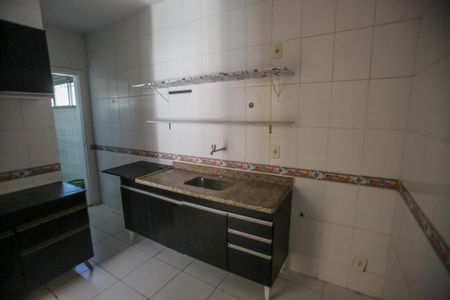 Casa de condomínio à venda com 106m², 3 quartos e 1 vagaCozinha