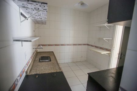 Casa de condomínio à venda com 106m², 3 quartos e 1 vagaCozinha