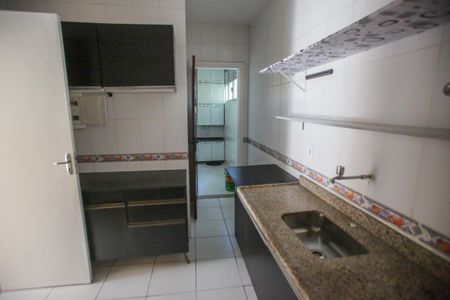 Casa de condomínio à venda com 106m², 3 quartos e 1 vagaCozinha
