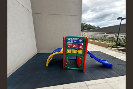 Apartamento para alugar com 55m², 2 quartos e 1 vagaÁrea comum - Playground