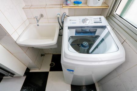 Apartamento para alugar com 53m², 2 quartos e 2 vagas Apartamento para alugar com 53m², 2 quartos e 2 vagasÁrea de serviço