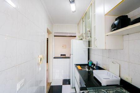 Apartamento para alugar com 53m², 2 quartos e 2 vagas Apartamento para alugar com 53m², 2 quartos e 2 vagasCozinha