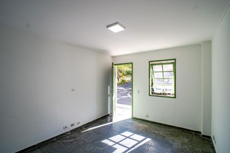 Sala de casa de condomínio à venda com 2 quartos, 128m² em Jardim Ester, São Paulo