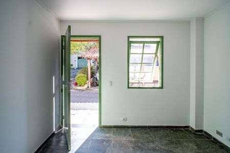 Casa de condomínio à venda com 128m², 2 quartos e 1 vaga Casa de condomínio à venda com 128m², 2 quartos e 1 vagaSala