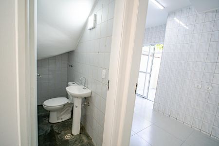 Casa de condomínio à venda com 128m², 2 quartos e 1 vaga Casa de condomínio à venda com 128m², 2 quartos e 1 vagaLavabo