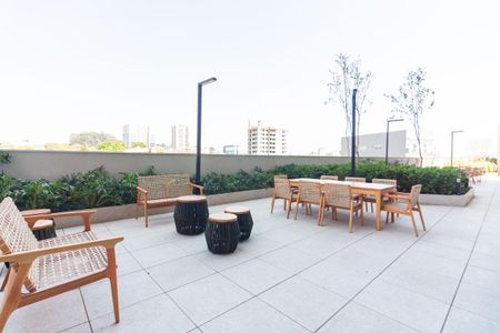 Apartamento para alugar com 76m², 3 quartos e 2 vagasÁrea Comum 