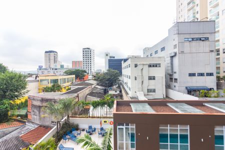 Vista  de apartamento para alugar com 3 quartos, 76m² em Vila Osasco, Osasco