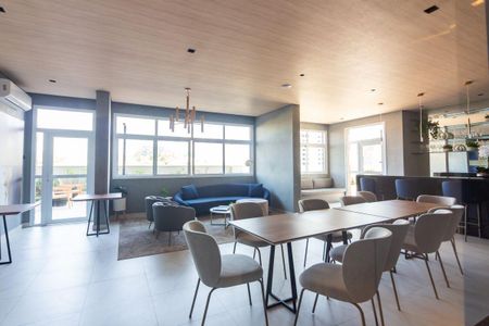 Apartamento para alugar com 76m², 3 quartos e 2 vagasÁrea Comum 