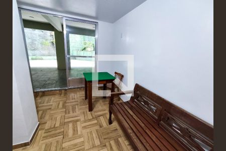 Apartamento à venda com 80m², 2 quartos e 1 vagaÁrea comum