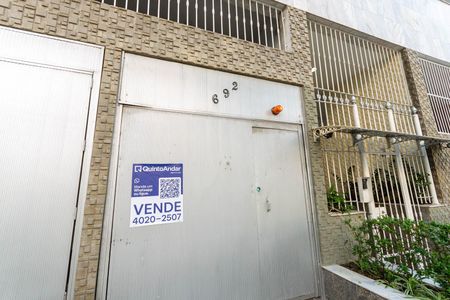 Apartamento à venda com 80m², 2 quartos e 1 vagaPlaquinha
