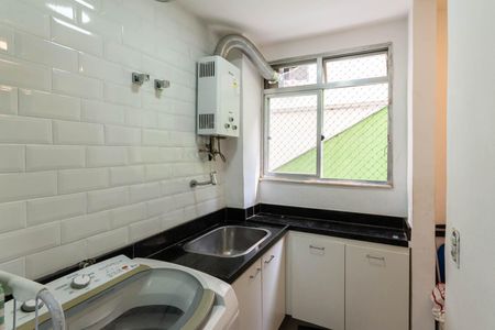 Apartamento à venda com 80m², 2 quartos e 1 vagaCozinha e Área de Serviço