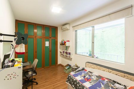 Apartamento à venda com 80m², 2 quartos e 1 vagaQuarto 