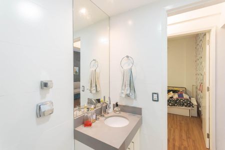 Apartamento à venda com 80m², 2 quartos e 1 vagaBanheiro