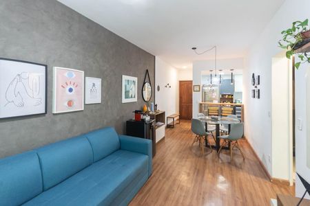 Apartamento à venda com 80m², 2 quartos e 1 vagaSala