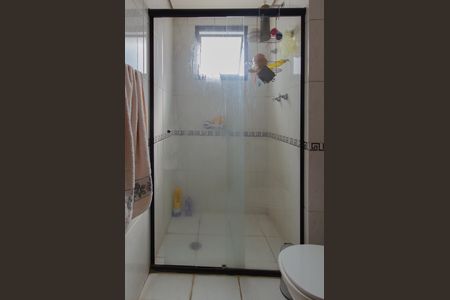 Apartamento para alugar com 165m², 3 quartos e 3 vagas Apartamento para alugar com 165m², 3 quartos e 3 vagasBanheiro da Suíte 1