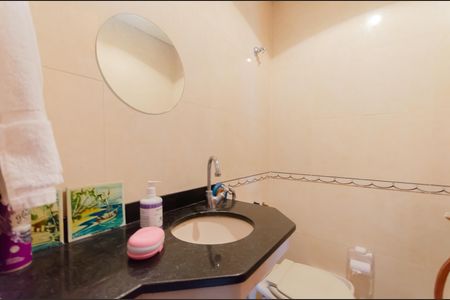 Apartamento para alugar com 165m², 3 quartos e 3 vagas Apartamento para alugar com 165m², 3 quartos e 3 vagasLavabo