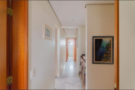 Apartamento para alugar com 165m², 3 quartos e 3 vagas Apartamento para alugar com 165m², 3 quartos e 3 vagasCorredor