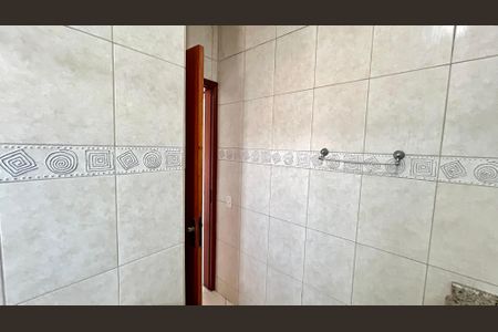 Casa à venda com 174m², 3 quartos e 2 vagasBanheiro da Suíte
