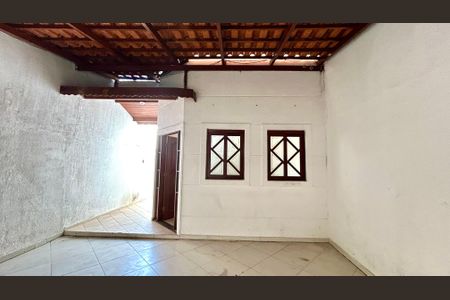 Casa à venda com 174m², 3 quartos e 2 vagasGaragem