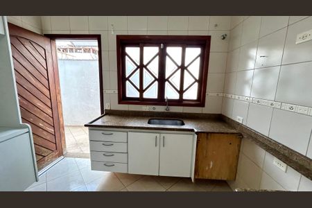 Casa à venda com 174m², 3 quartos e 2 vagasCozinha