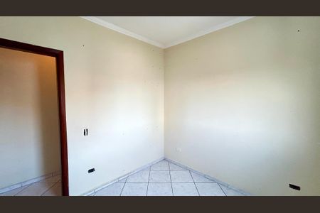 Casa à venda com 174m², 3 quartos e 2 vagasQuarto 1