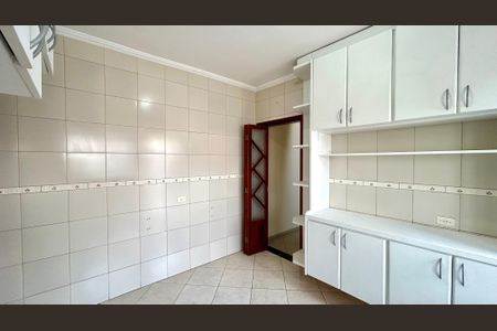 Casa à venda com 174m², 3 quartos e 2 vagasCozinha