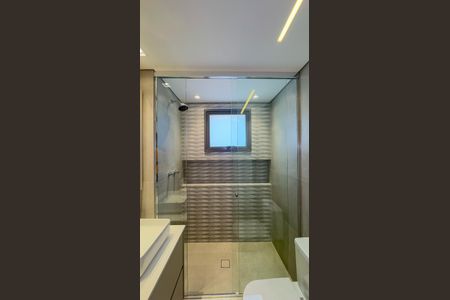 Apartamento para alugar com 136m², 3 quartos e 2 vagas Apartamento para alugar com 136m², 3 quartos e 2 vagasBanheiro da Suíte 1