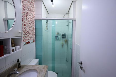 Casa de condomínio à venda com 95m², 3 quartos e 2 vagas Casa de condomínio à venda com 95m², 3 quartos e 2 vagasBanheiro da Suíte