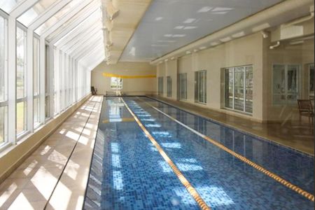 Casa de condomínio à venda com 95m², 3 quartos e 2 vagas Casa de condomínio à venda com 95m², 3 quartos e 2 vagasPiscina