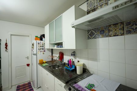 Casa de condomínio à venda com 95m², 3 quartos e 2 vagas Casa de condomínio à venda com 95m², 3 quartos e 2 vagasCozinha