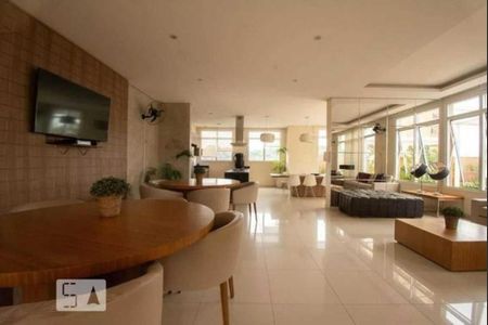 Casa de condomínio à venda com 95m², 3 quartos e 2 vagas Casa de condomínio à venda com 95m², 3 quartos e 2 vagasSalão de festas