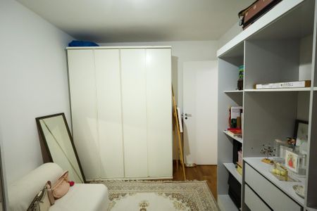 Casa de condomínio à venda com 95m², 3 quartos e 2 vagas Casa de condomínio à venda com 95m², 3 quartos e 2 vagasQuarto 2