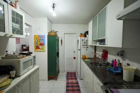 Casa de condomínio à venda com 95m², 3 quartos e 2 vagas Casa de condomínio à venda com 95m², 3 quartos e 2 vagasCozinha