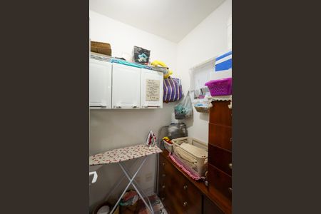 Casa de condomínio à venda com 95m², 3 quartos e 2 vagas Casa de condomínio à venda com 95m², 3 quartos e 2 vagasQuarto de Serviço