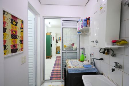 Casa de condomínio à venda com 95m², 3 quartos e 2 vagas Casa de condomínio à venda com 95m², 3 quartos e 2 vagasÁrea de Serviço