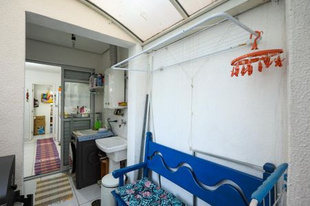 Casa de condomínio à venda com 95m², 3 quartos e 2 vagas Casa de condomínio à venda com 95m², 3 quartos e 2 vagasQuintal - Área privativa